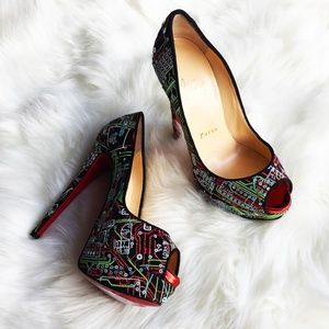 ♡ christian louboutin lady peep ♡